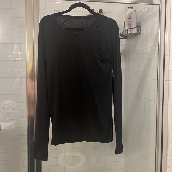 lululemon athletica Tops - Lululemon swiftly long sleeve